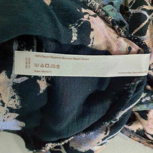 Free People Tank Size M - Picture 4 of 4